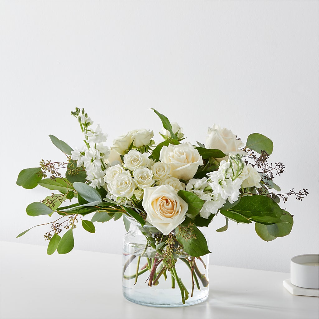 Fresh Linen Bouquet – RUSSELL'S FLOWER SHOP, Hamilton ON