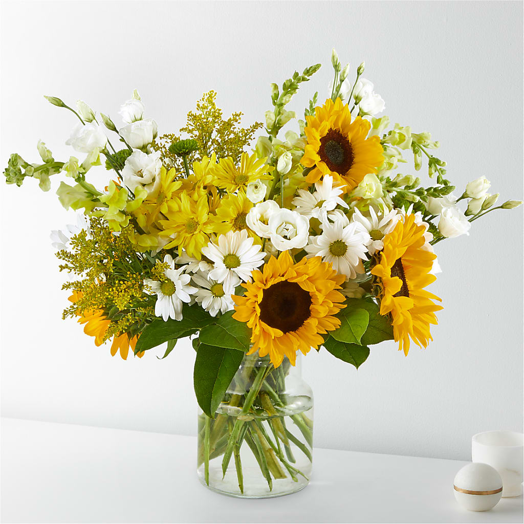 Hello Sunshine! – RUSSELL'S FLOWER SHOP, Hamilton ON