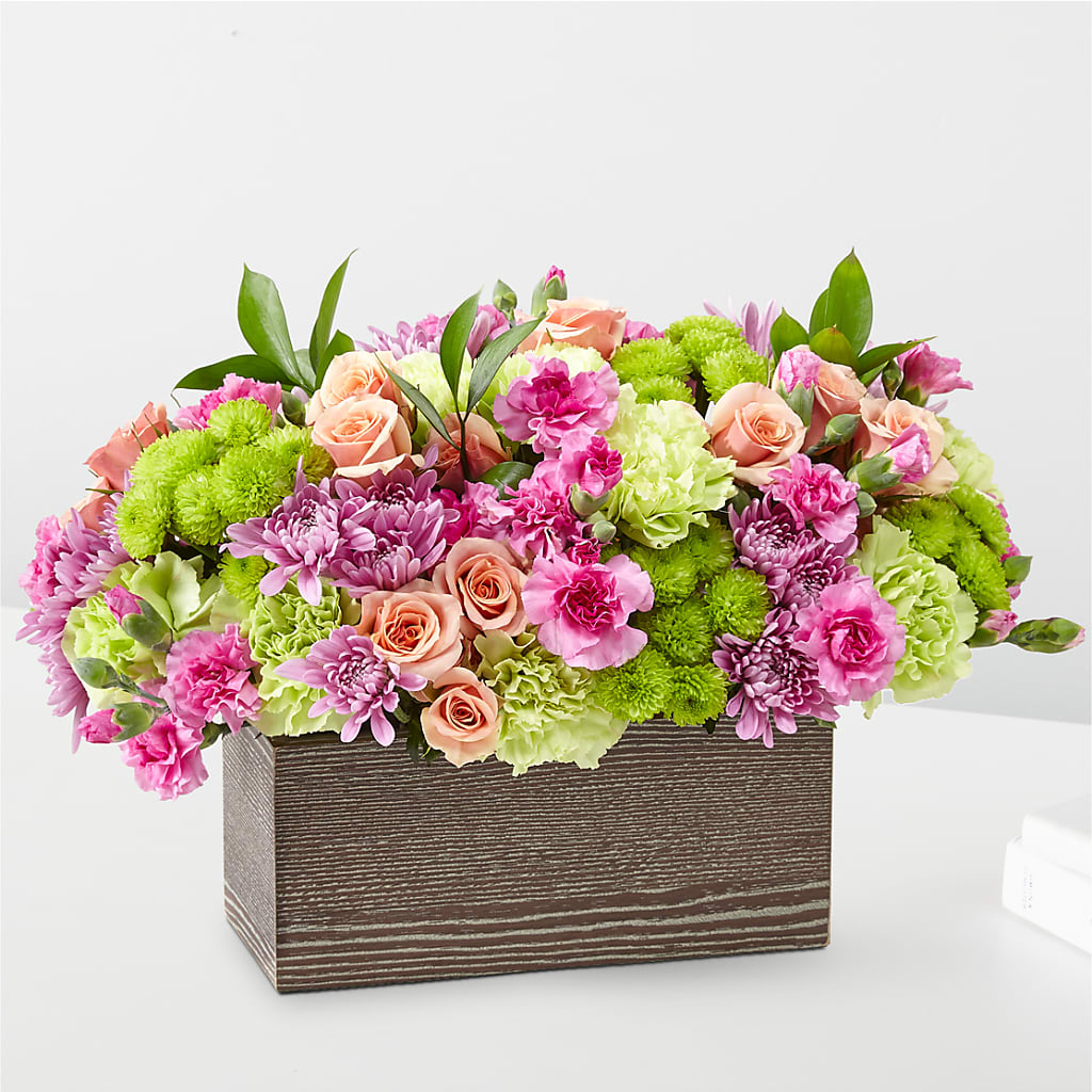 Simple Charm Bouquet – RUSSELL'S FLOWER SHOP, Hamilton ON