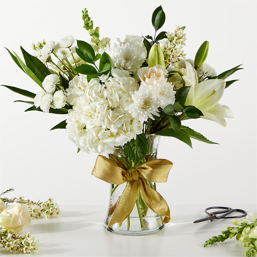 New Beginnings – A Florist Original – RUSSELL'S FLOWER SHOP, Hamilton ON