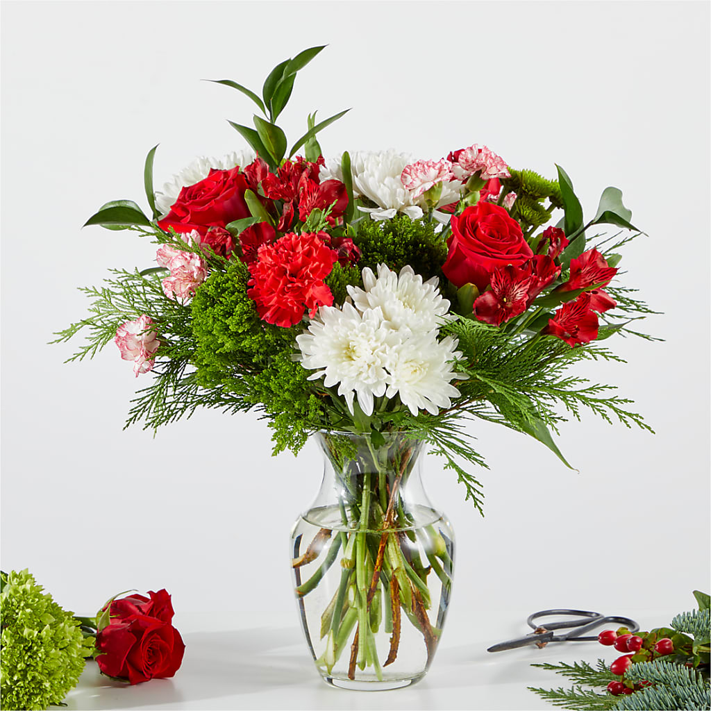 Merry Moment Bouquet – A Florist Original – RUSSELL'S FLOWER SHOP, Hamilton ON