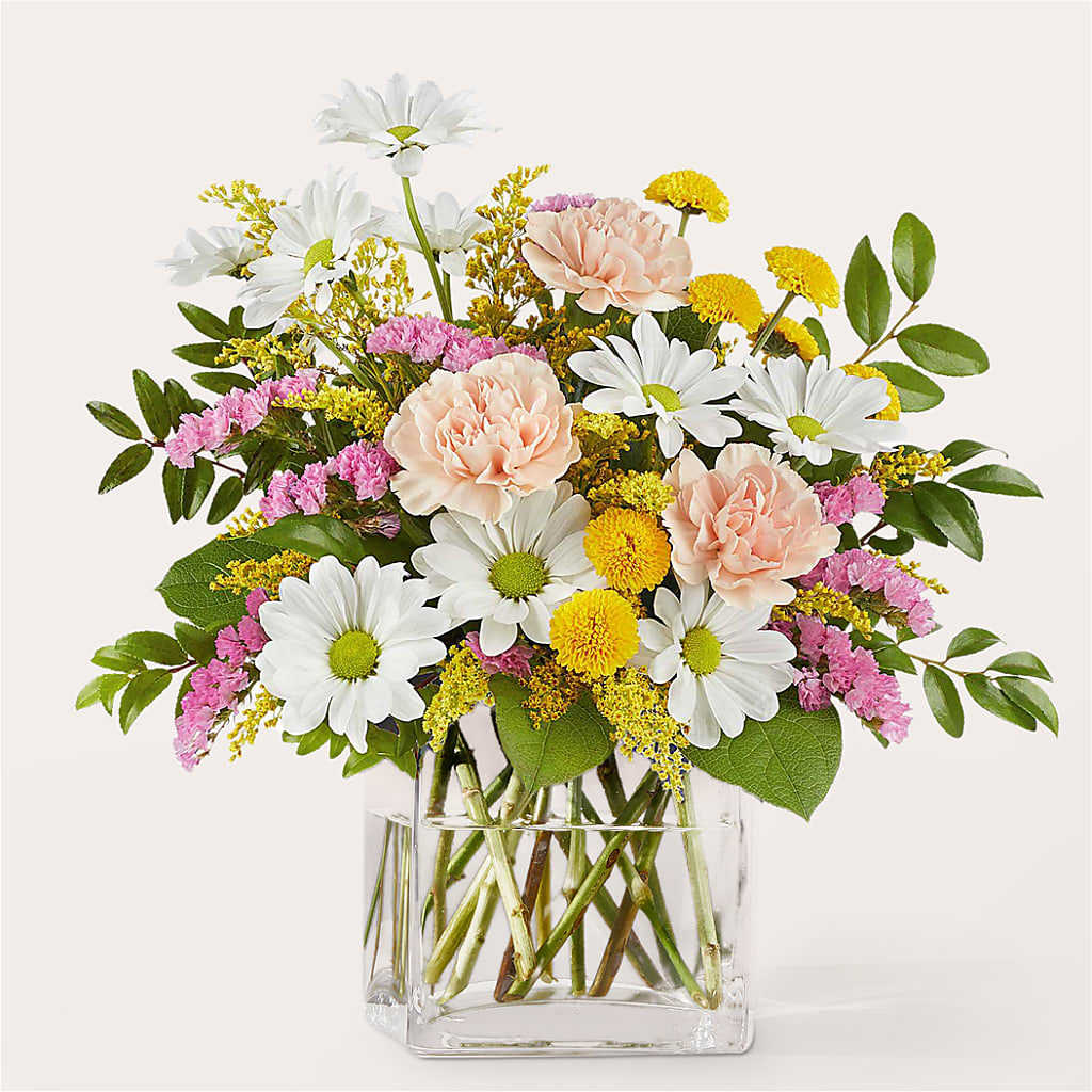 Country Cottage Bouquet – RUSSELL'S FLOWER SHOP, Hamilton ON
