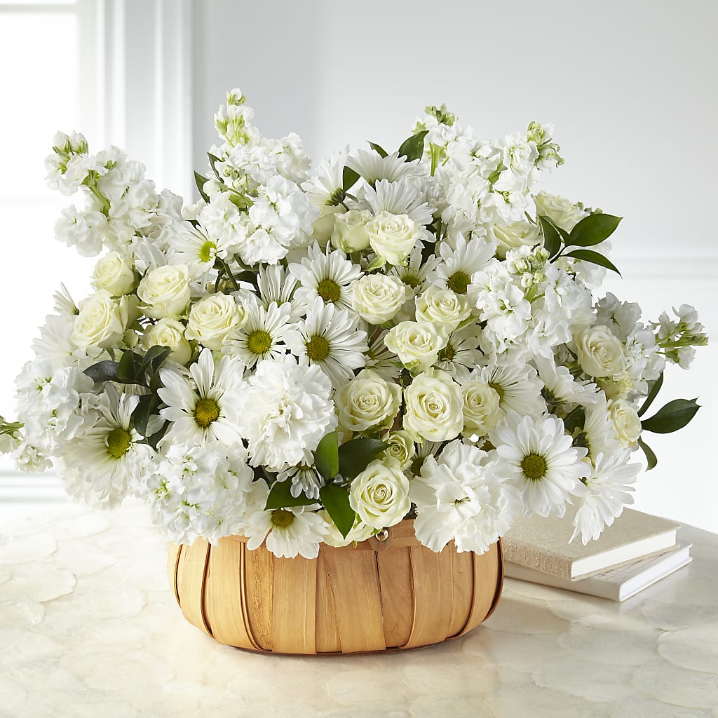 Graceful Garden Basket – RUSSELL'S FLOWER SHOP, Hamilton ON