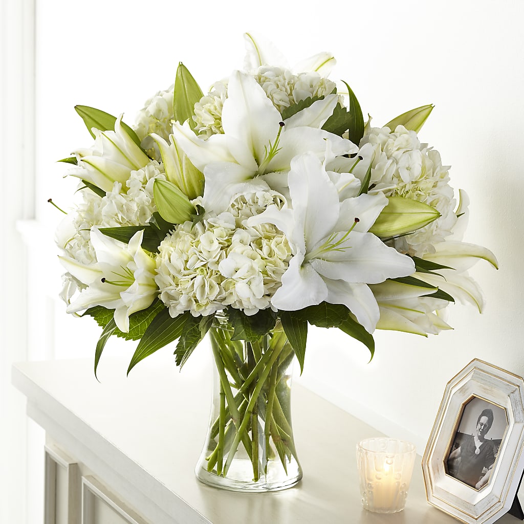 Compassionate Lily Bouquet – RUSSELL'S FLOWER SHOP, Hamilton ON