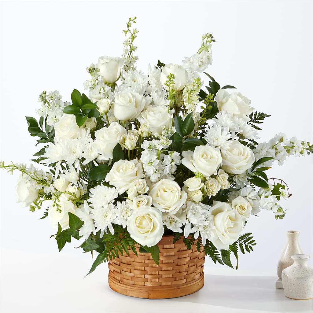 Heartfelt Condolences Arrangement – RUSSELL'S FLOWER SHOP, Hamilton ON