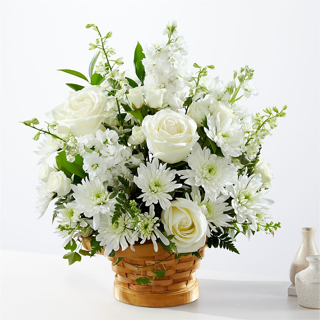 Heartfelt Condolences Arrangement – RUSSELL'S FLOWER SHOP, Hamilton ON