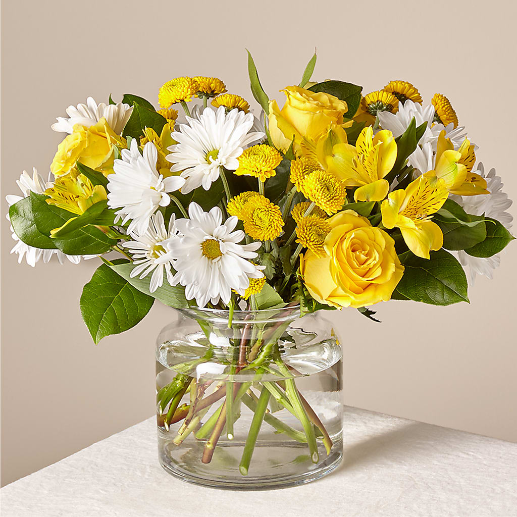 Sunny Sentiments Bouquet – RUSSELL'S FLOWER SHOP, Hamilton ON