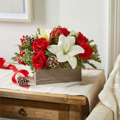 Snowy Wonderland Bouquet – RUSSELL'S FLOWER SHOP, Hamilton ON
