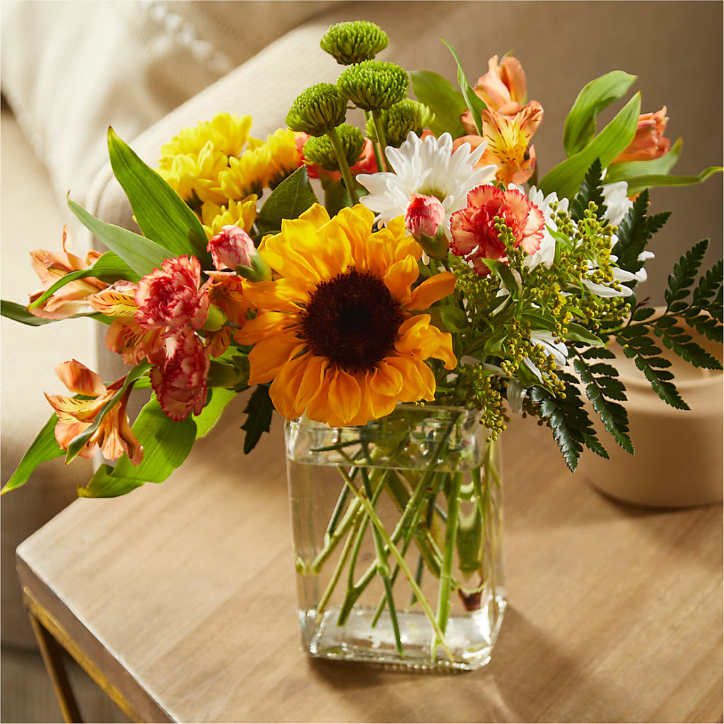 Fall Delight – A Florist Original – RUSSELL'S FLOWER SHOP, Hamilton ON