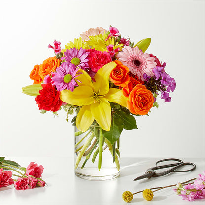 Cue the Confetti - A Florist Original – RUSSELL'S FLOWER SHOP, Hamilton ON