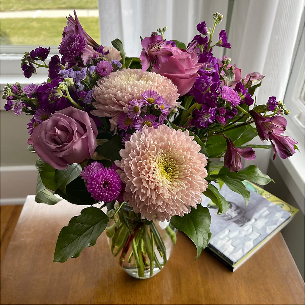 Ultraviolet Bouquet – RUSSELL'S FLOWER SHOP, Hamilton ON