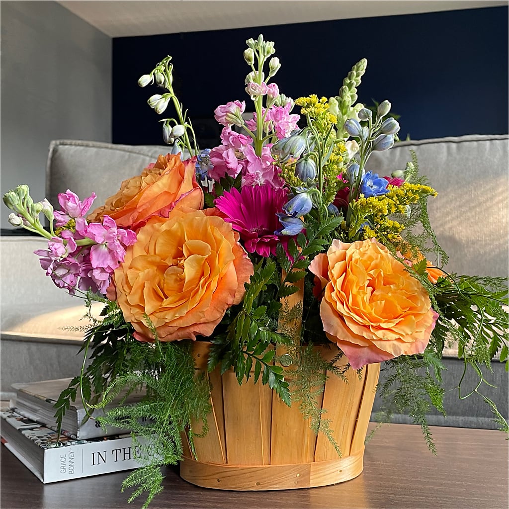 Garden of Life Basket – RUSSELL'S FLOWER SHOP, Hamilton ON