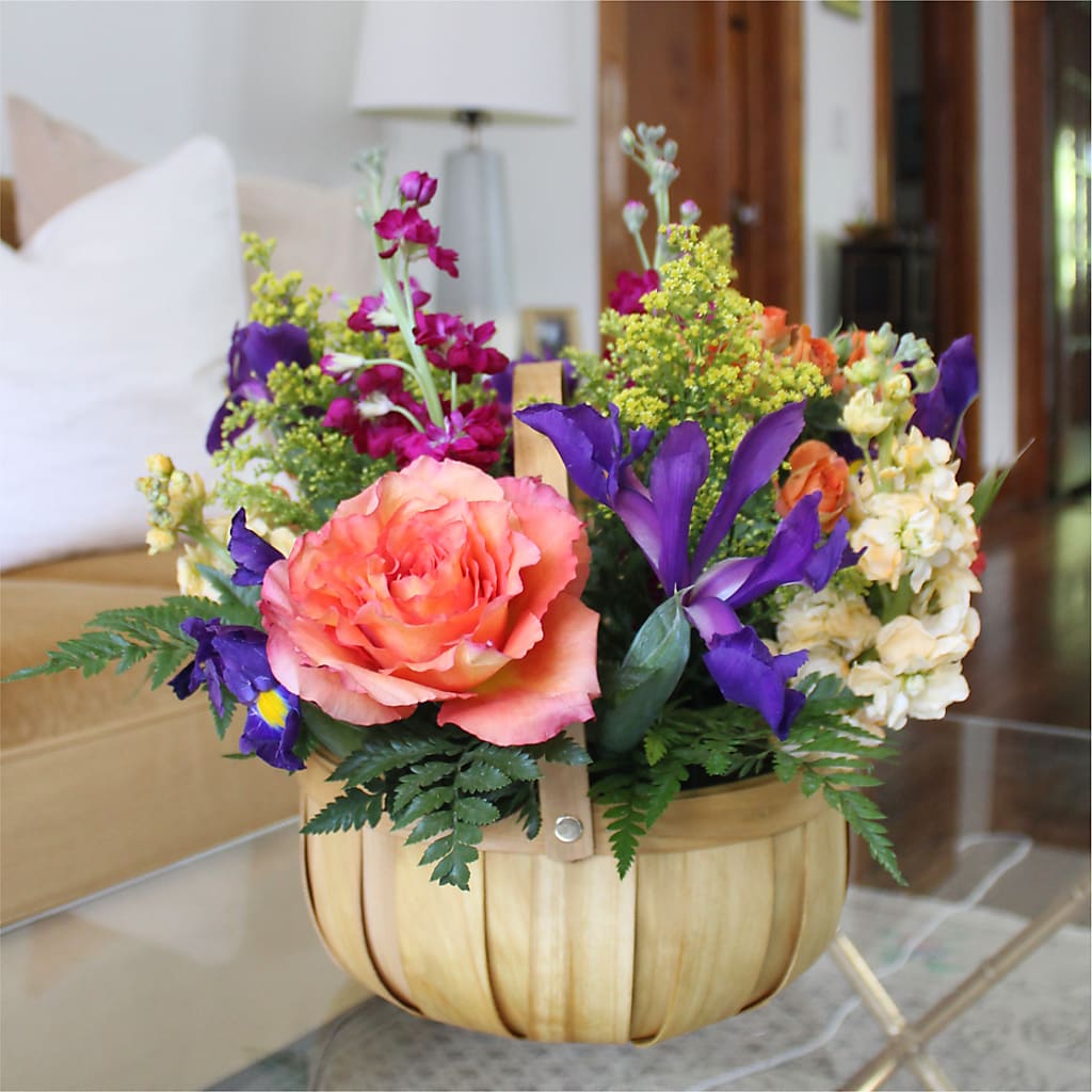 Garden of Life Basket – RUSSELL'S FLOWER SHOP, Hamilton ON