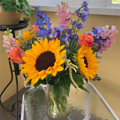 Rays of Life Bouquet – RUSSELL'S FLOWER SHOP, Hamilton ON