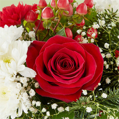 Chance of Flurries Bouquet – RUSSELL'S FLOWER SHOP, Hamilton ON