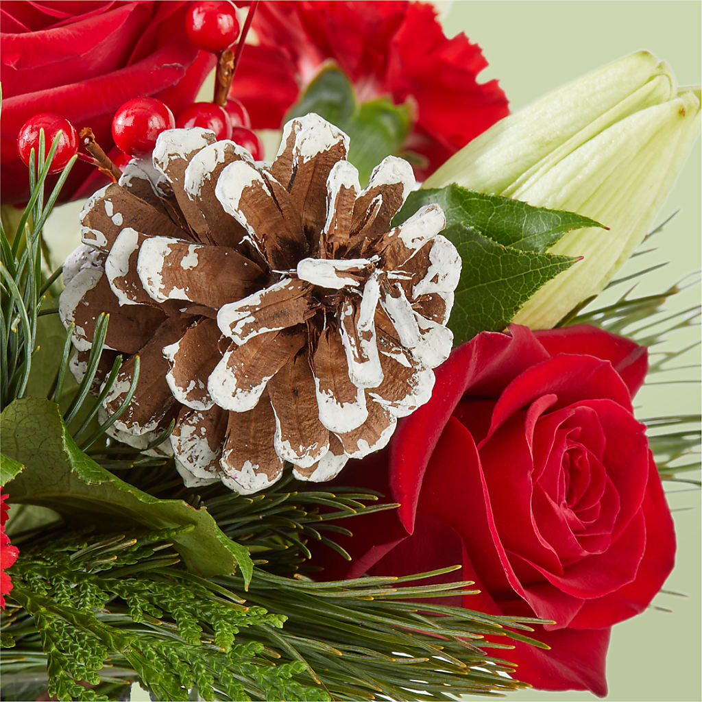 Glistening Icicles Bouquet – RUSSELL'S FLOWER SHOP, Hamilton ON
