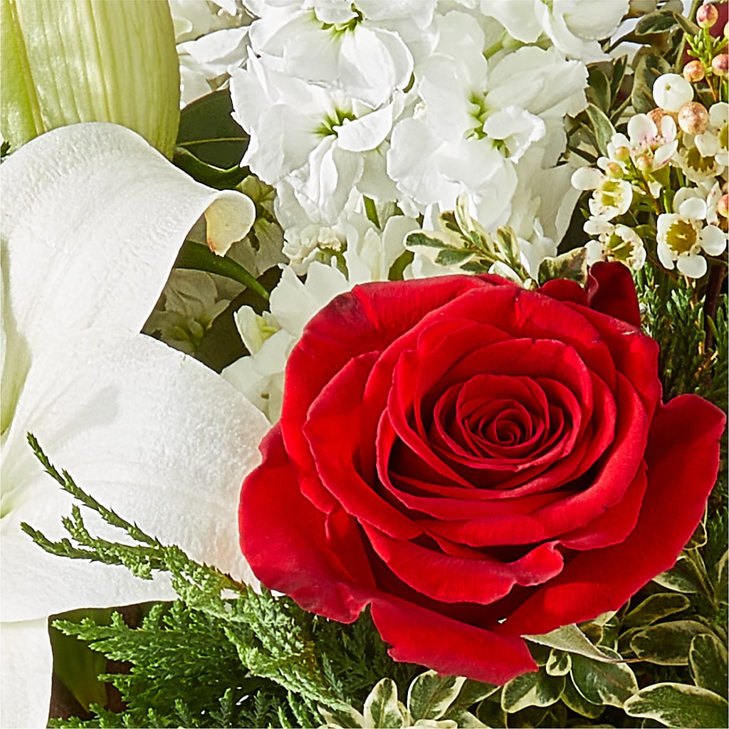 Twinkle Lights Bouquet – RUSSELL'S FLOWER SHOP, Hamilton ON