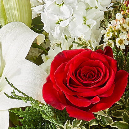 Twinkle Lights Bouquet – RUSSELL'S FLOWER SHOP, Hamilton ON