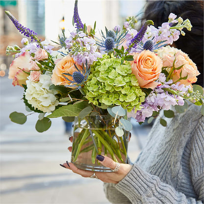 Porch Swing Bouquet – RUSSELL'S FLOWER SHOP, Hamilton ON