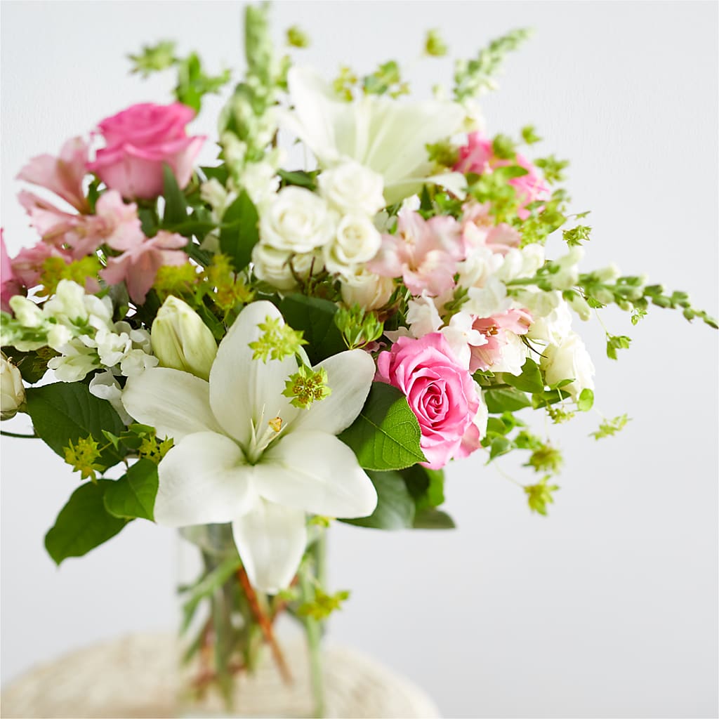 Fondly Bouquet – RUSSELL'S FLOWER SHOP, Hamilton ON